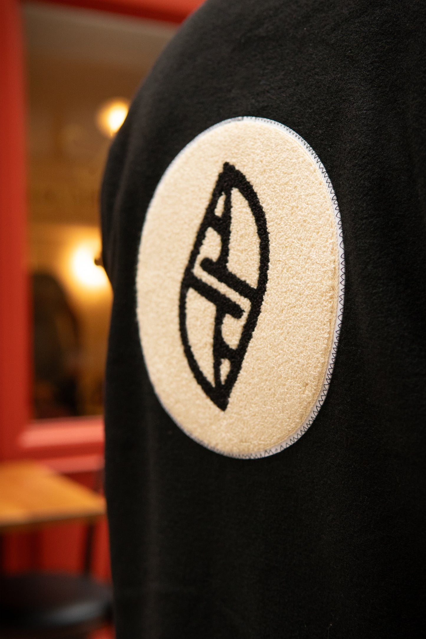 Sur-chemise à broderie chenille